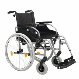 Vermeiren D100 rolstoel